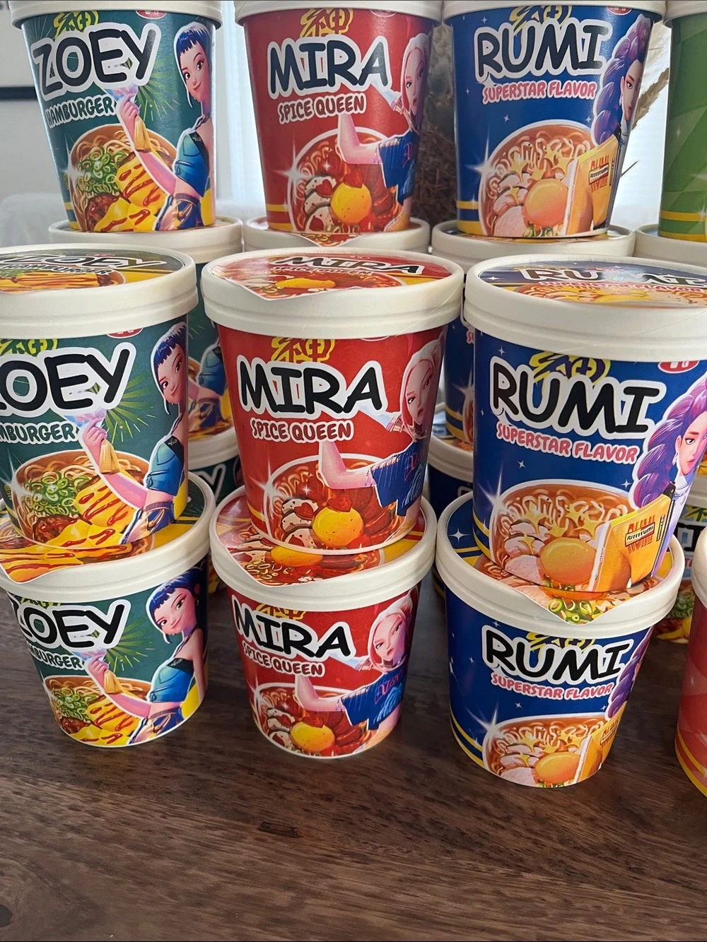 K-pop Demon Hunters Mystery Ramen Cup Surprise